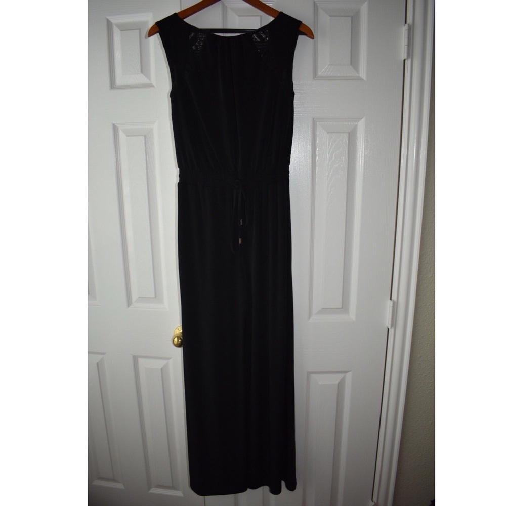 Vince Camuto. Black Jumpsuit. Size 0.